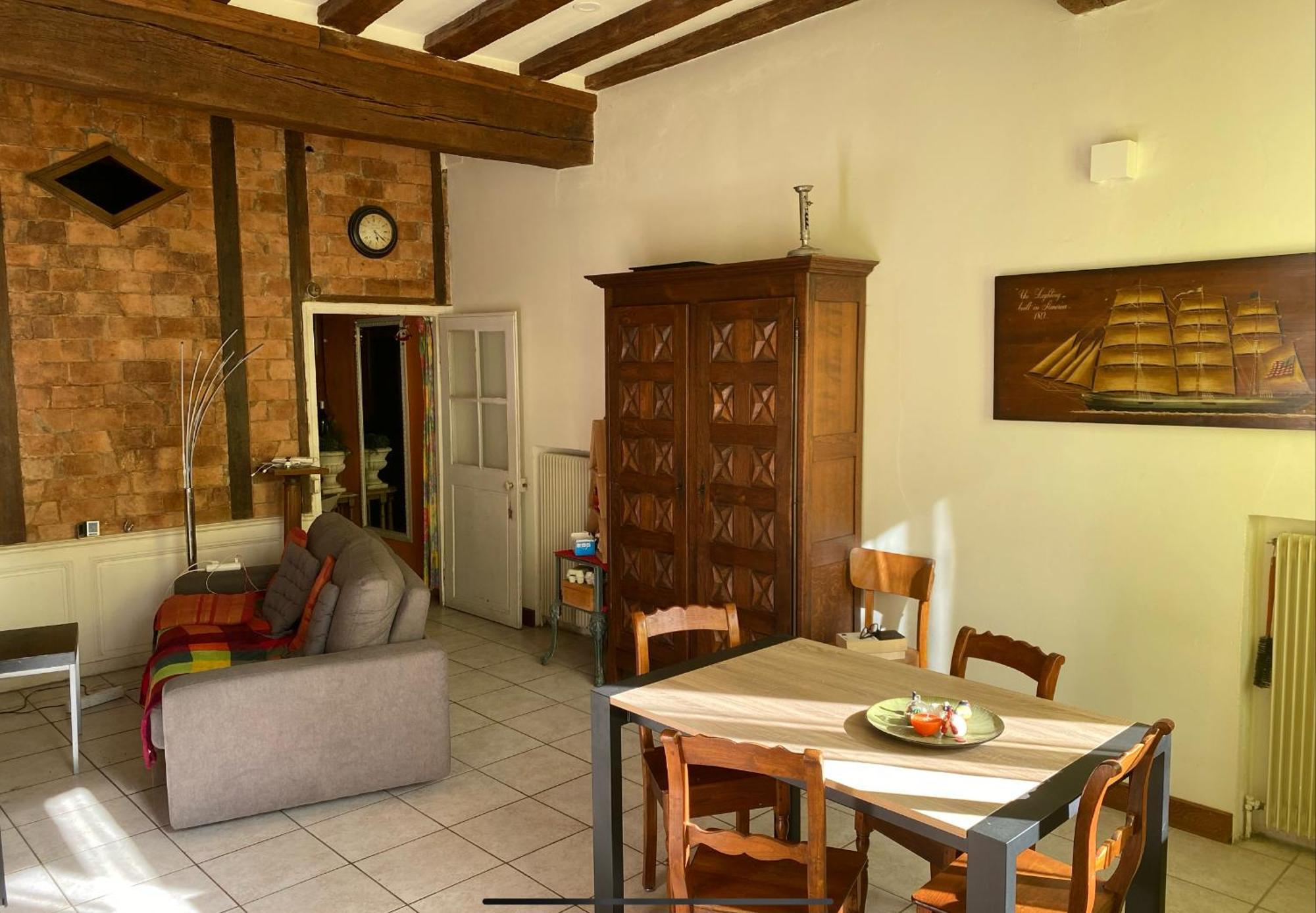 Maison De L Horloge Avallon Kültér fotó